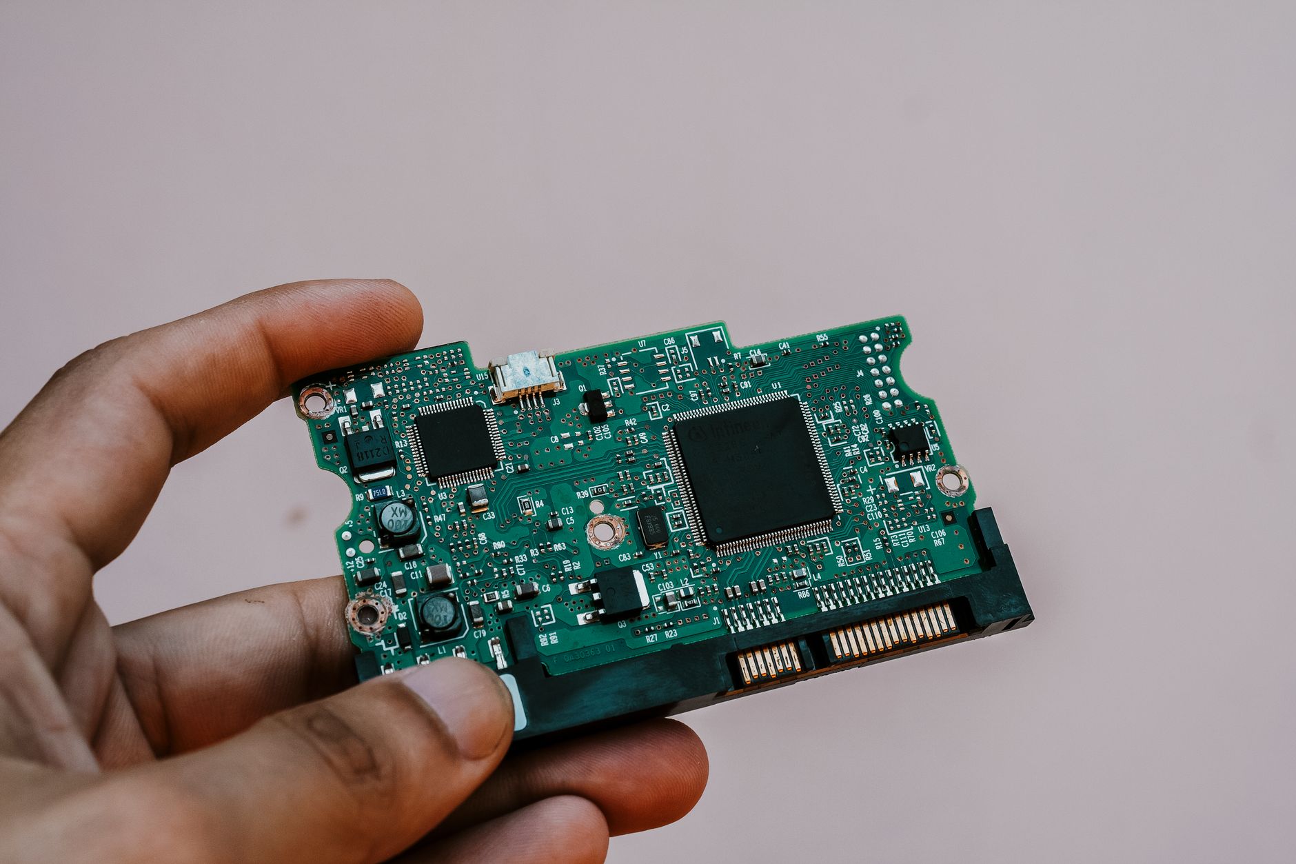 Small Emergency Module LoRaWAN Mesh Networking Filling UK Emergency Comms Gaps